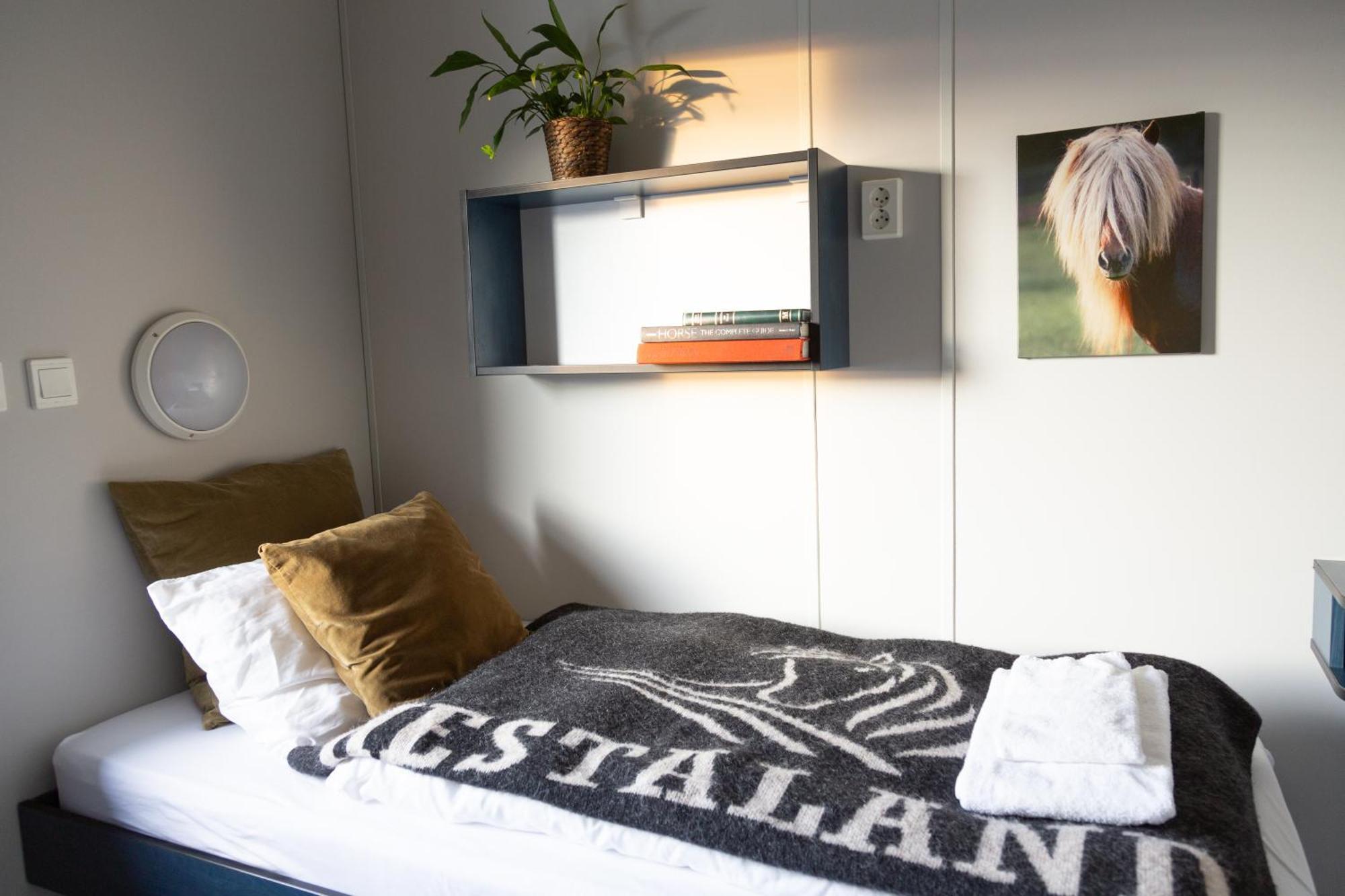 Statharhus Hestaland Guesthouse Horse Farm Stay מראה חיצוני תמונה